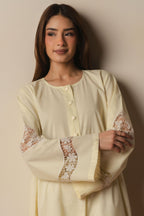 CROSS STITCH YELLOW BUTTER BLOOM 2PC