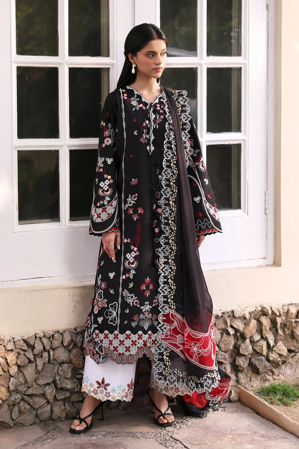 ZIVA EBON 3PC