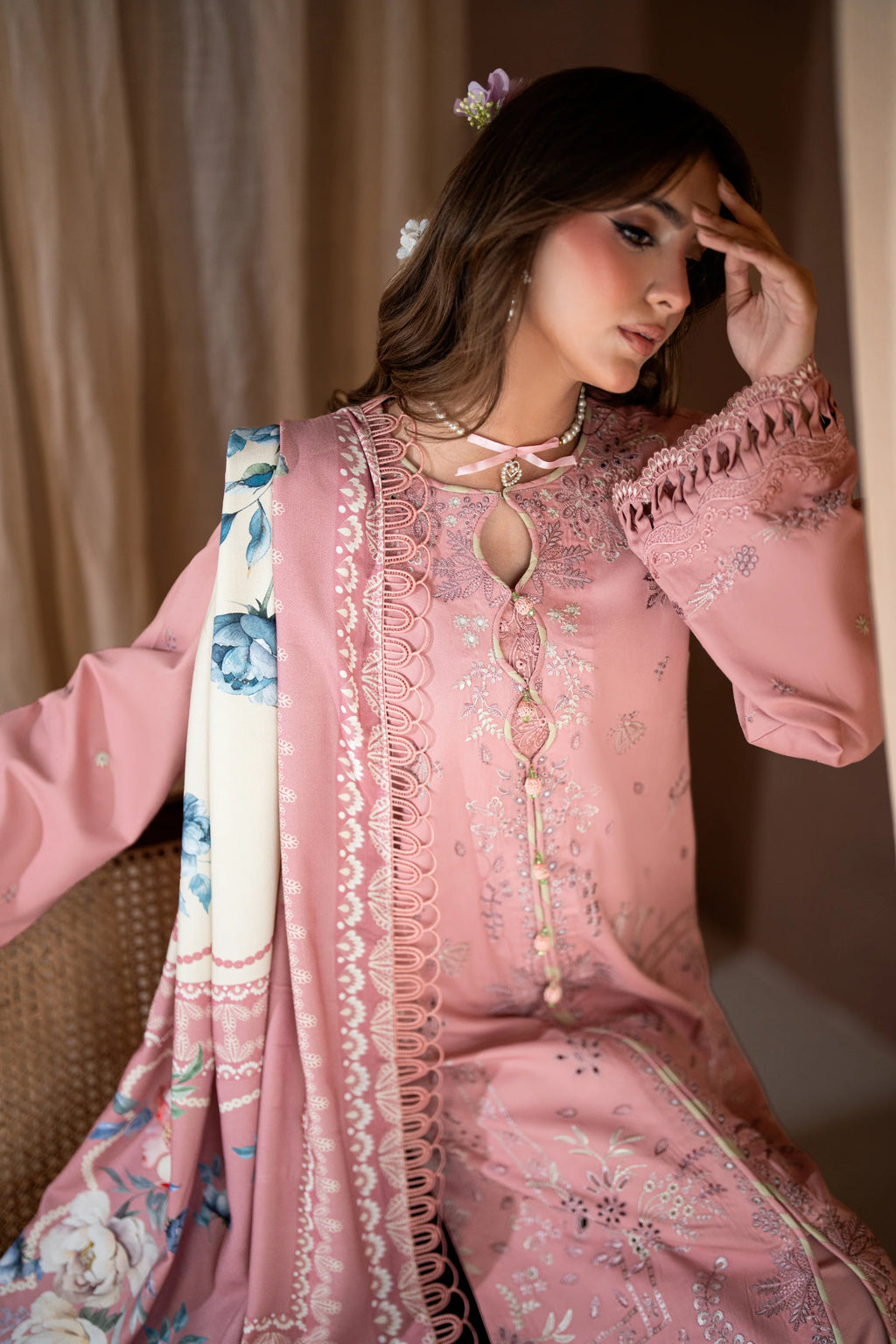 CORAL RANGREZ THE LINEN MEHRU