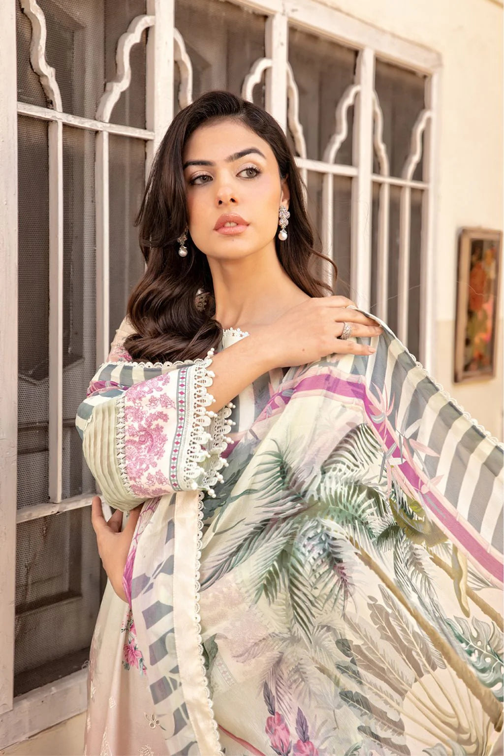 STITCHED BY CC MEERAK CHIKANKARI AAFREEN 3PC