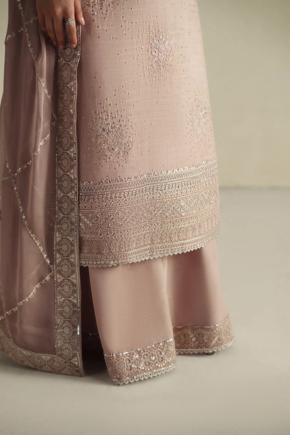 VERA RAW SILK NAQSH SOFT