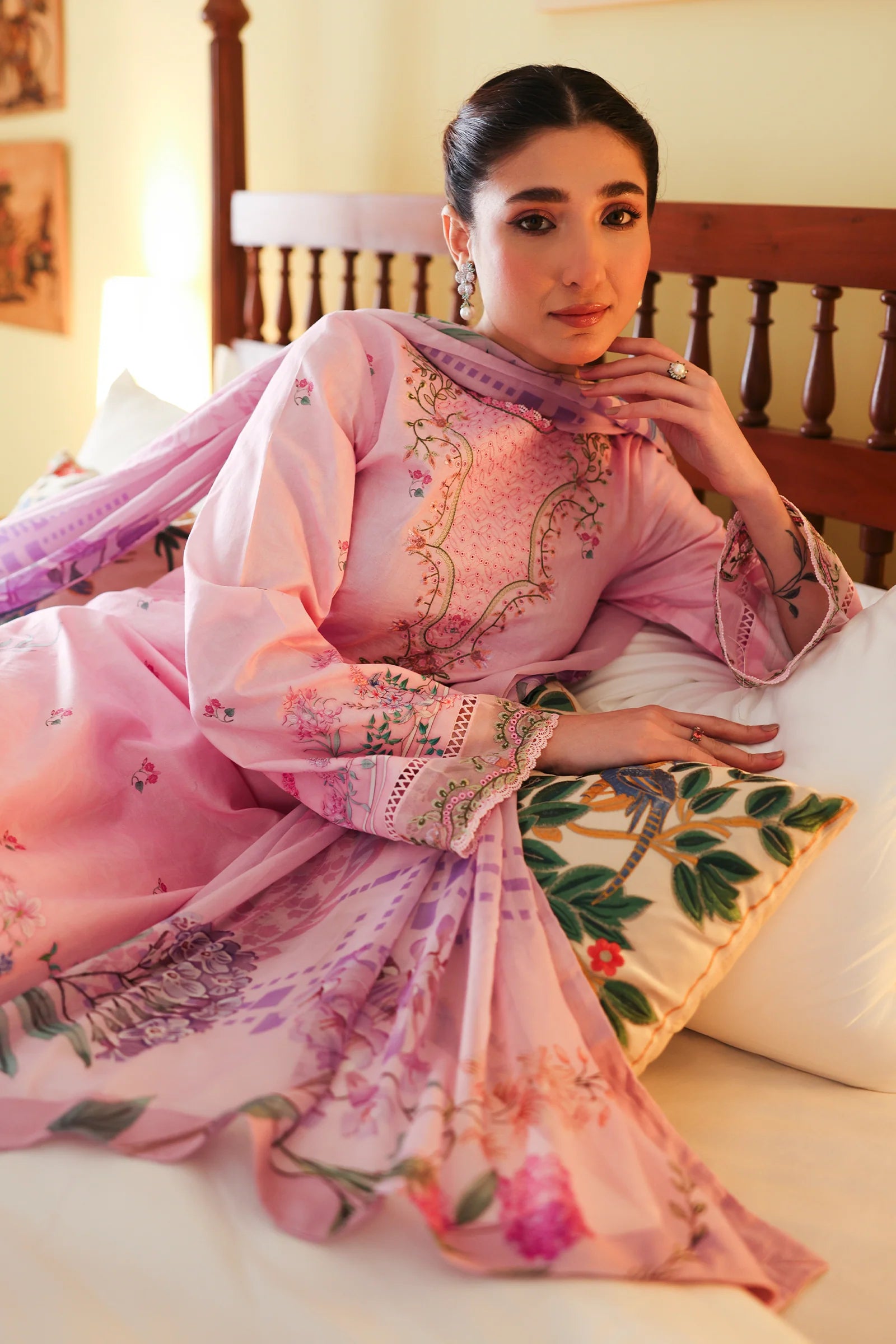 STITCHED BY CC RAAYA BY DOSTI AURA 3PC
