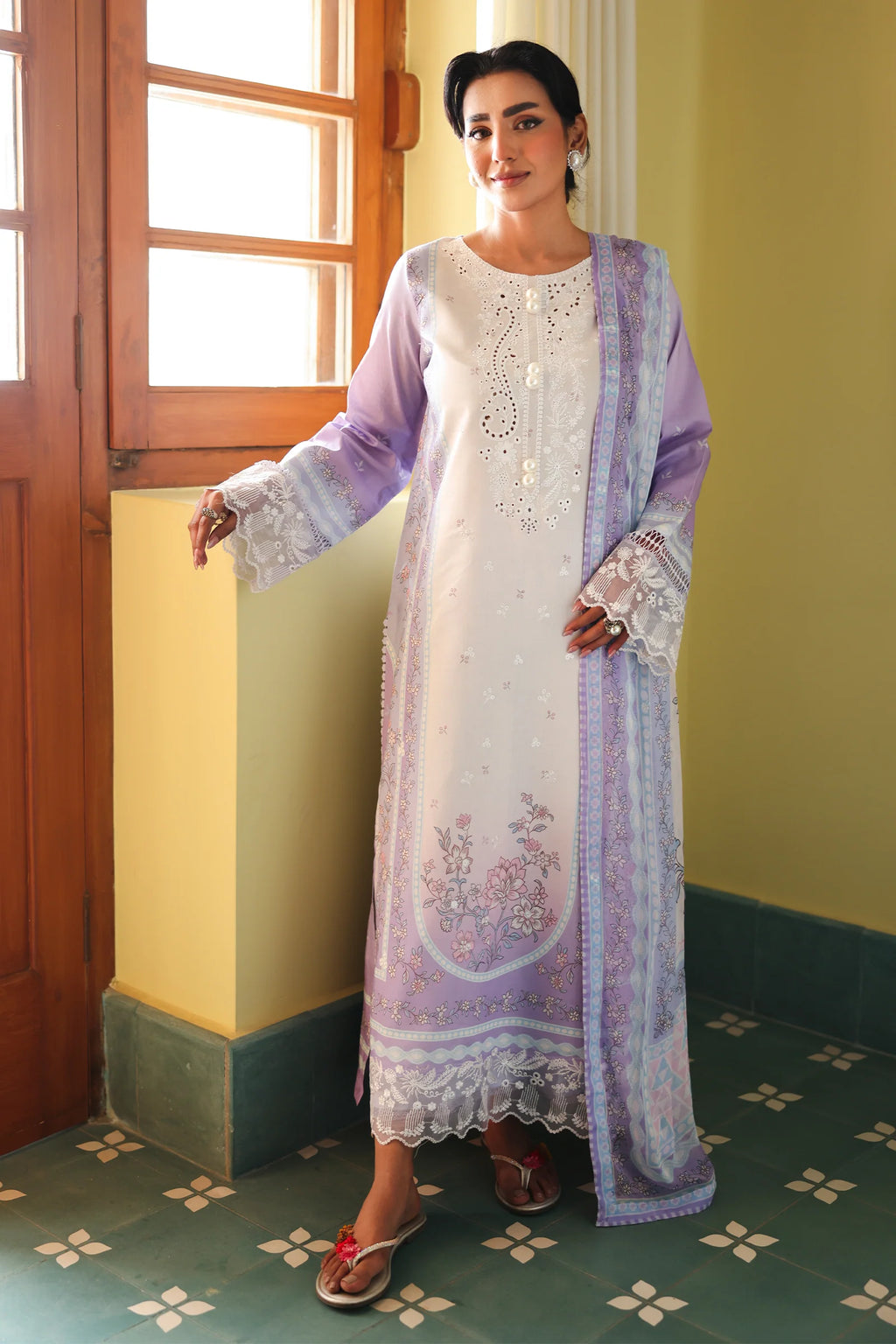 RAAYA BY DOSTI LUNA