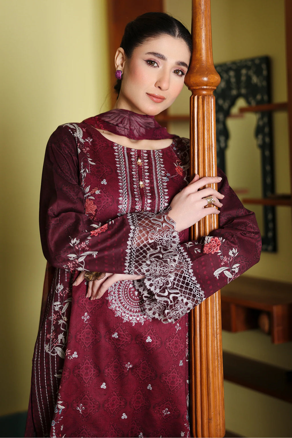 RAAYA BY DOSTI IVY