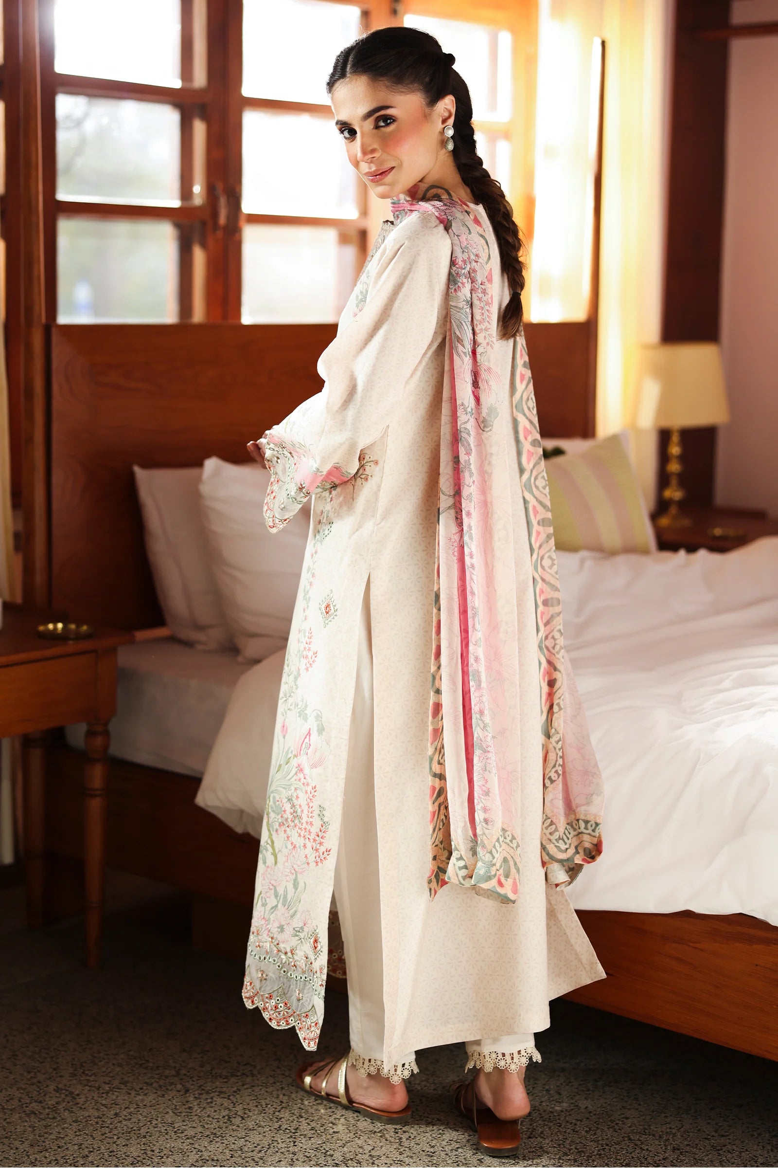 RAAYA BY DOSTI ELLE