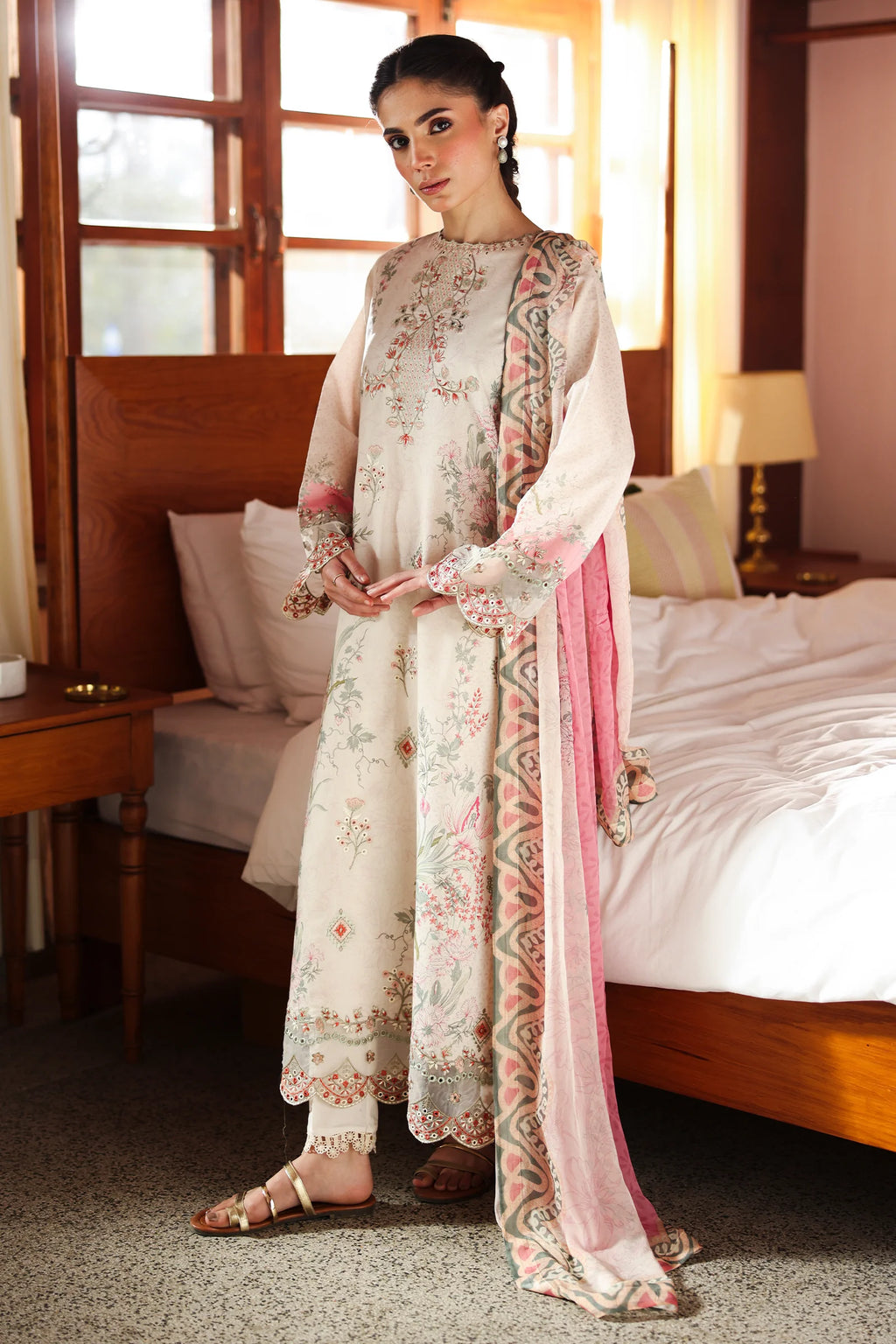 RAAYA BY DOSTI ELLE