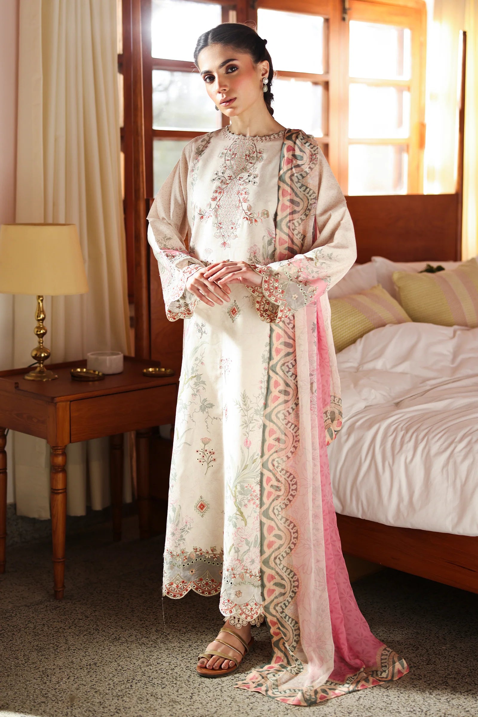 RAAYA BY DOSTI ELLE