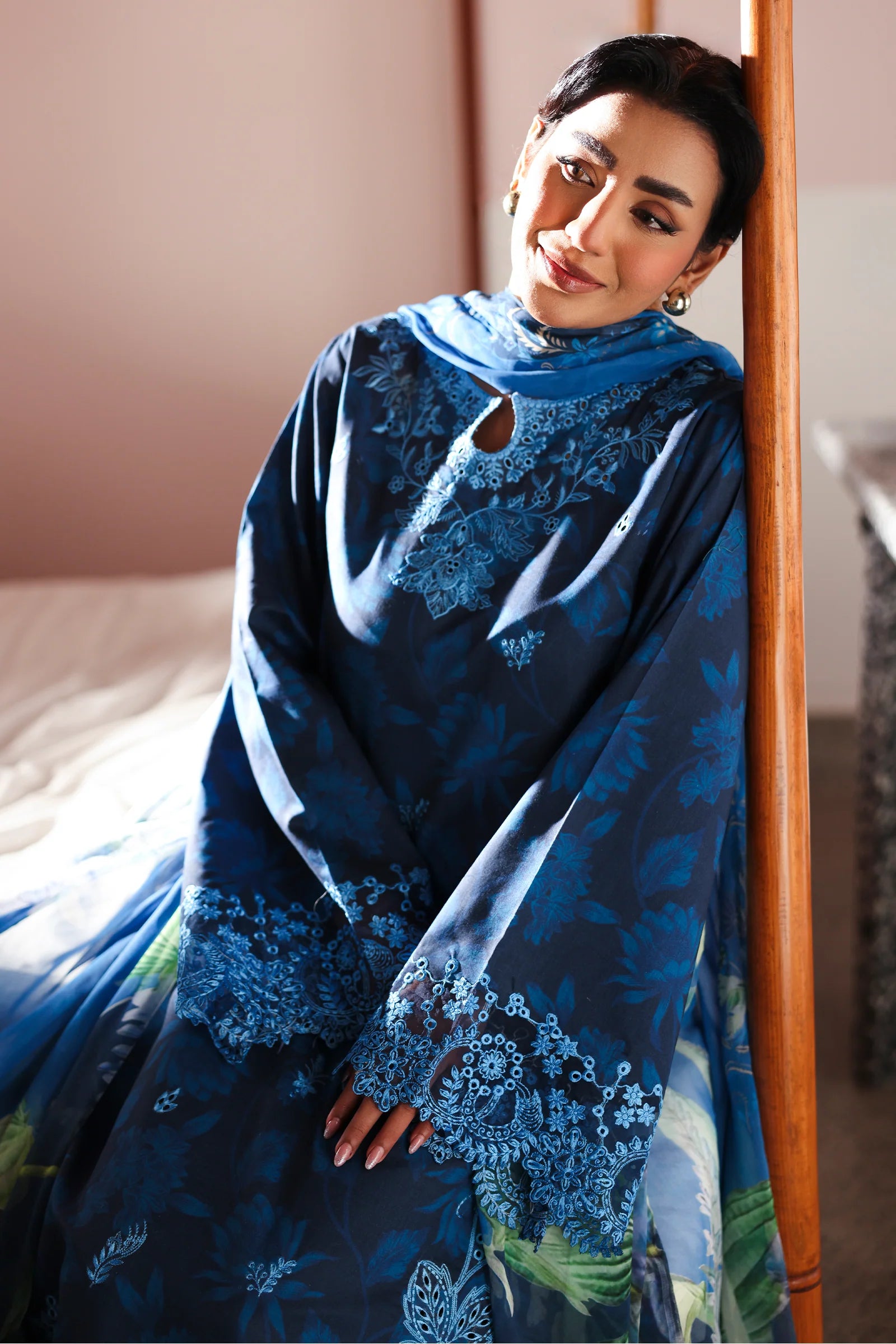 RAAYA BY DOSTI SAGE