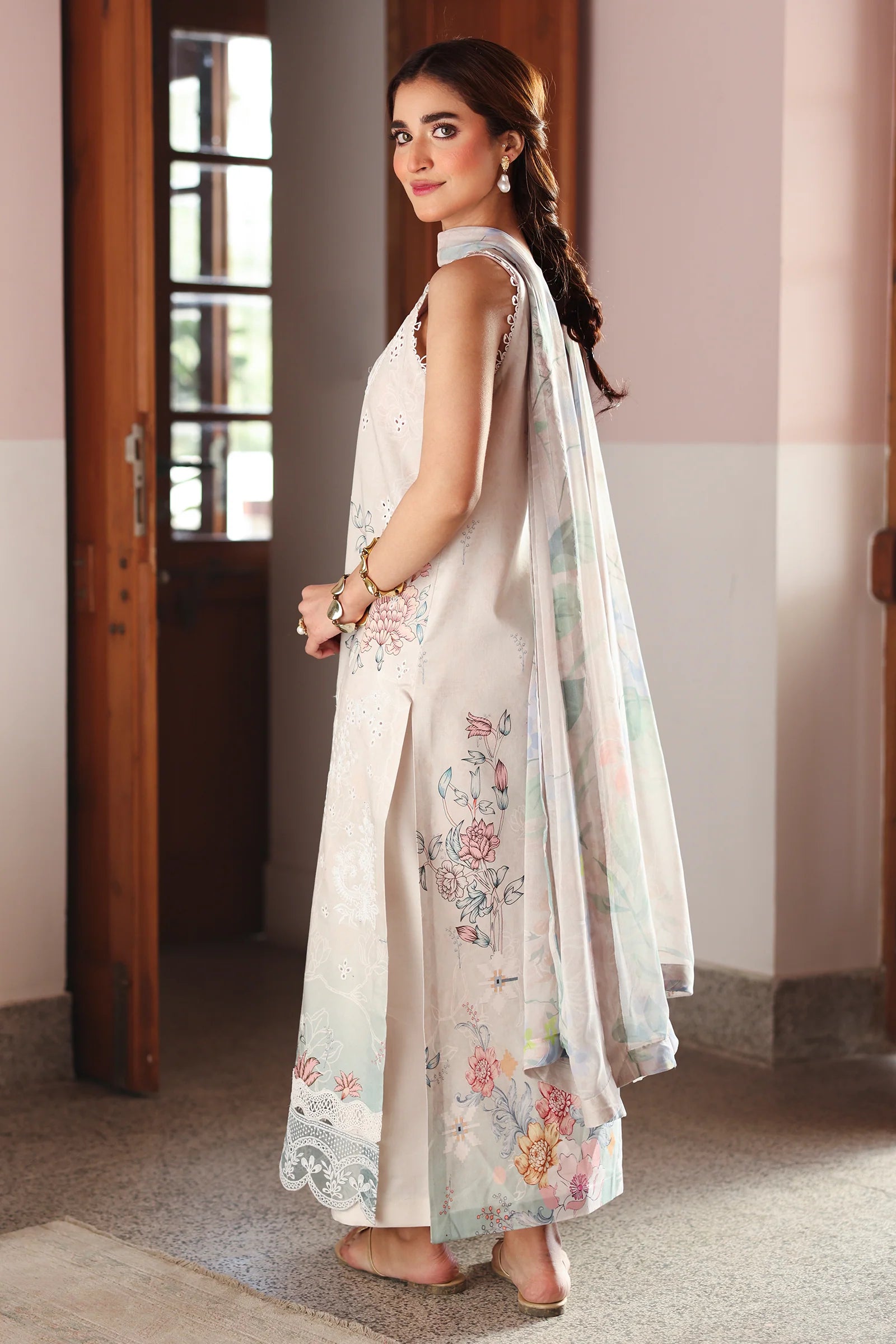 RAAYA BY DOSTI NOOR