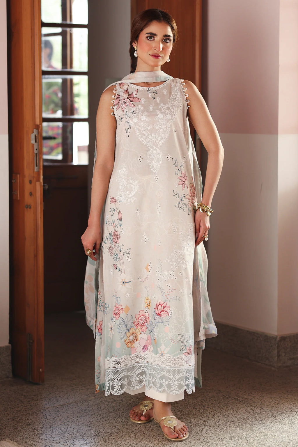 RAAYA BY DOSTI NOOR