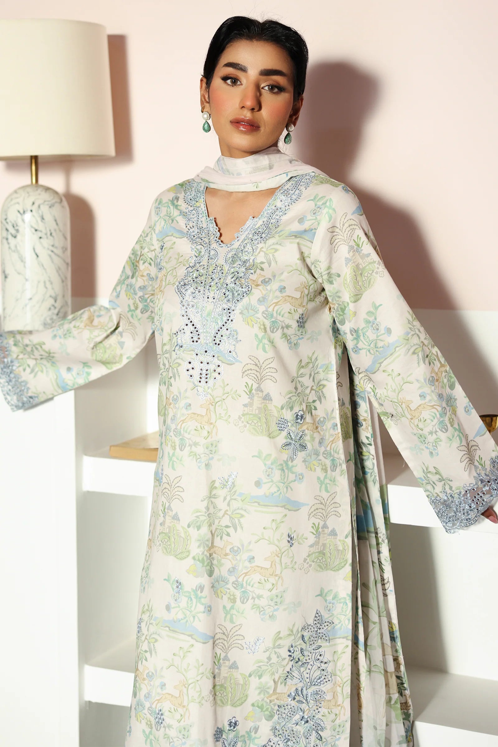 RAAYA BY DOSTI ZARA