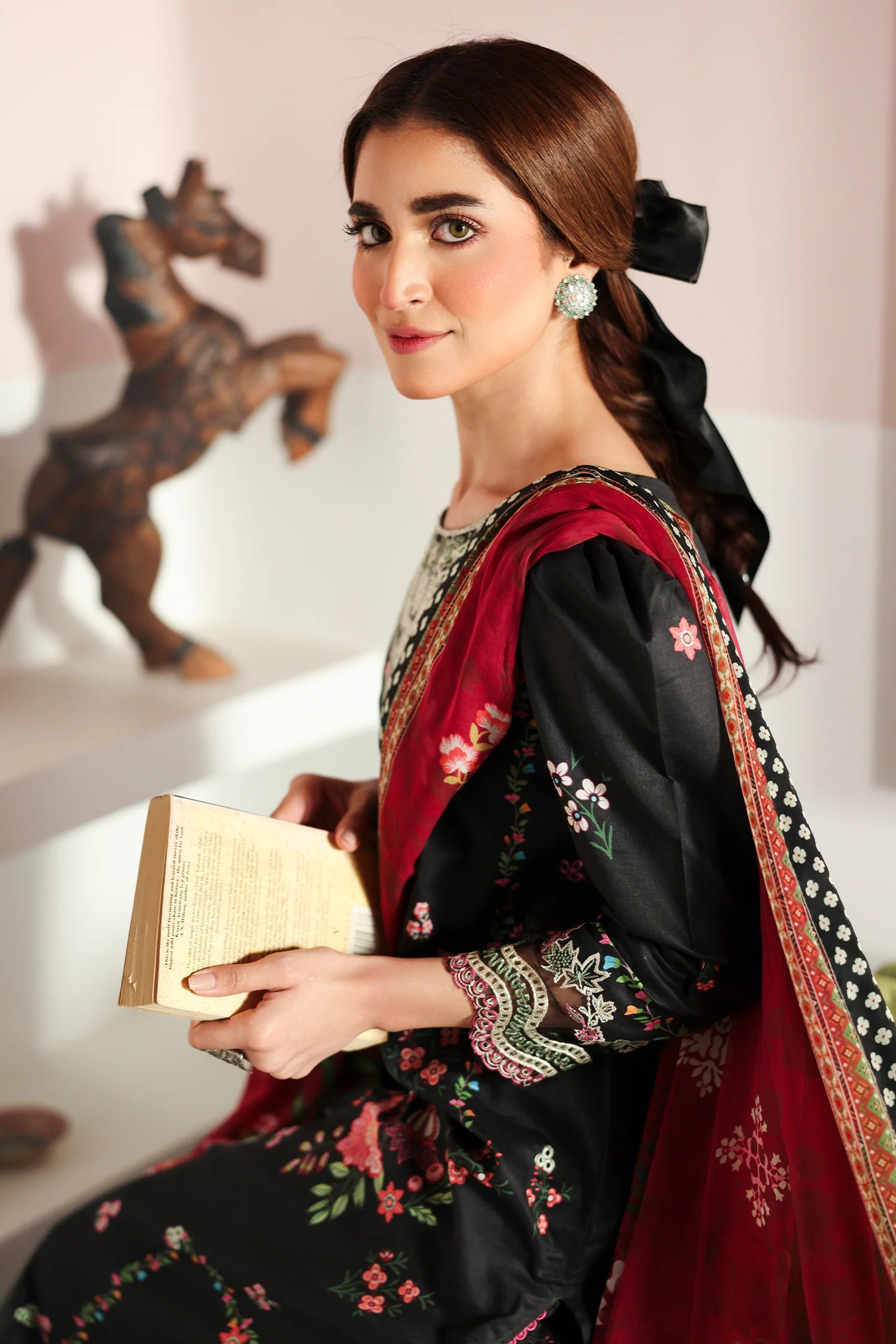 RAAYA BY DOSTI ARDEN