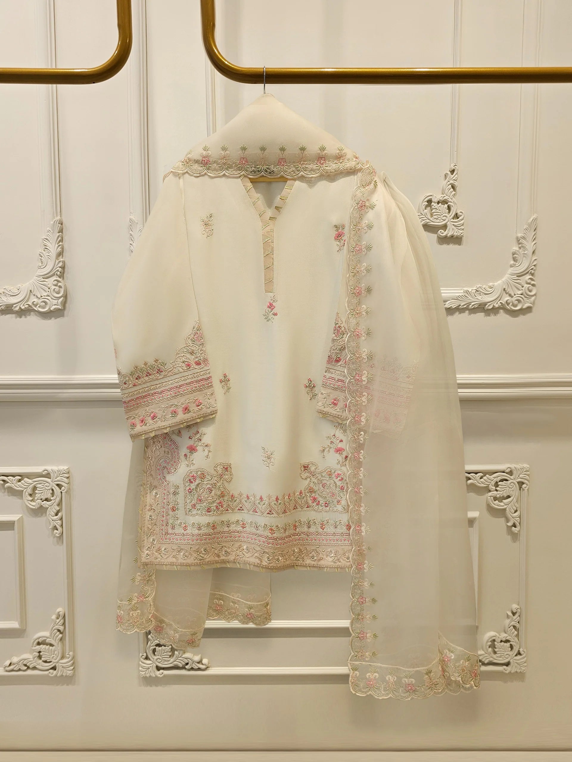 AGHANOOR S113238 3PC