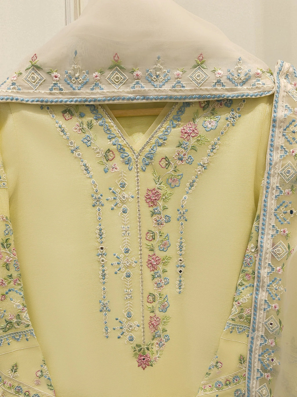 AGHANOOR S113239 3PC