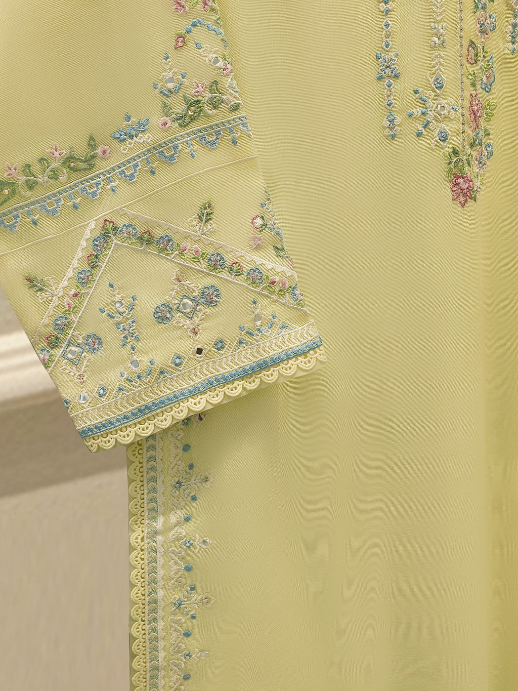 AGHANOOR S113239 3PC