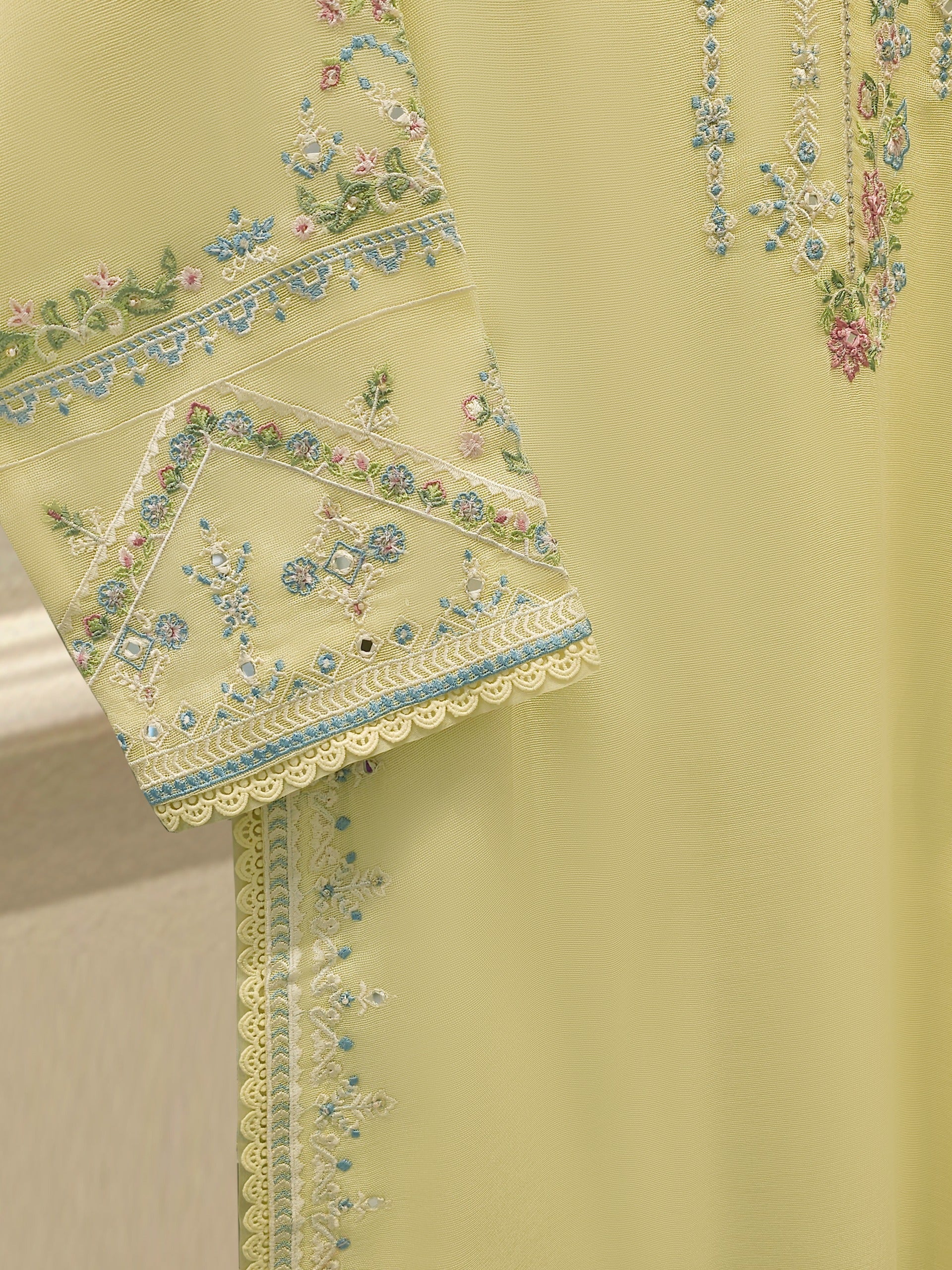 AGHANOOR S113239 3PC