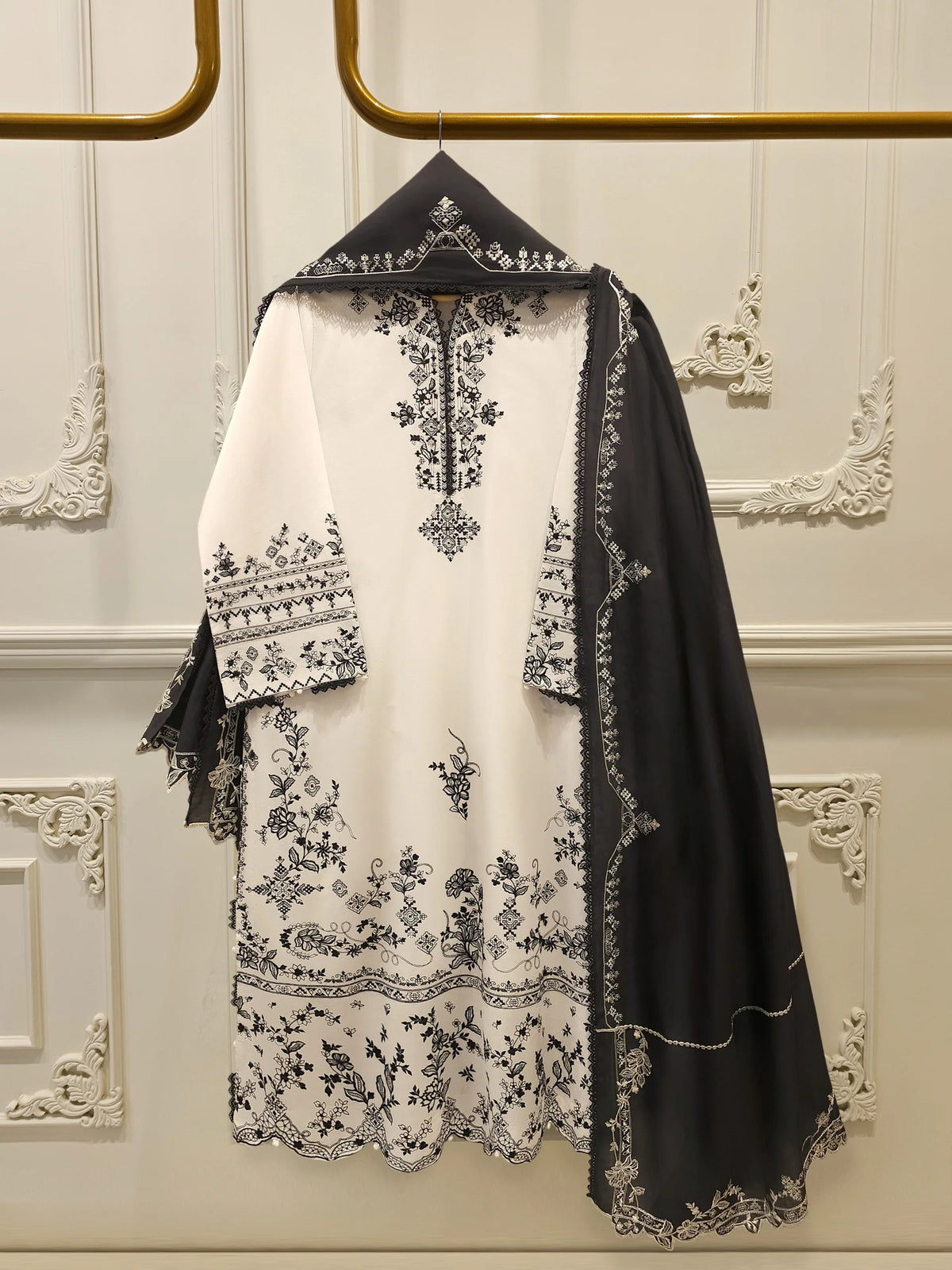 AGHANOOR  S115169 3PC