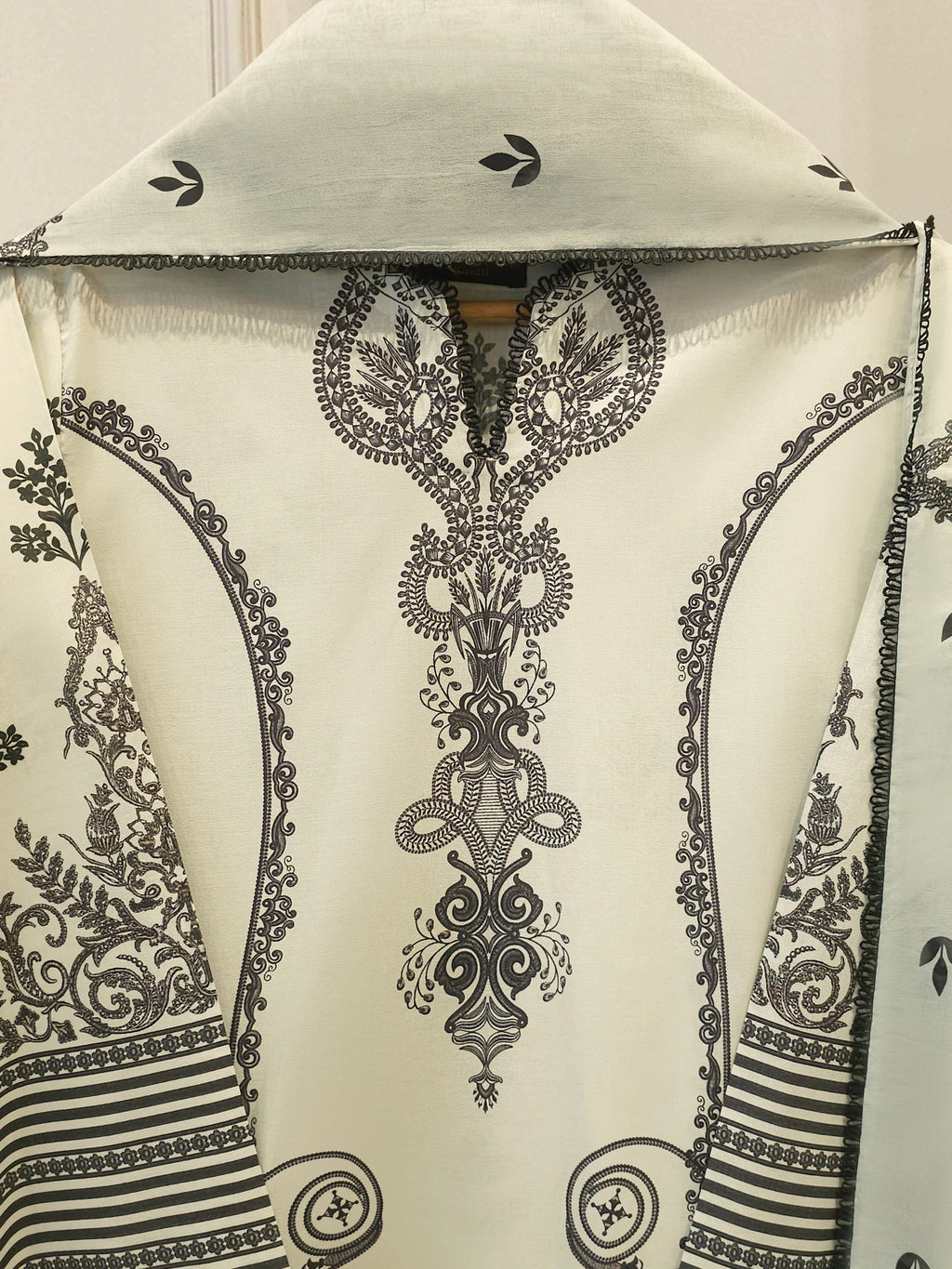 AGHANOOR S114732 2PC