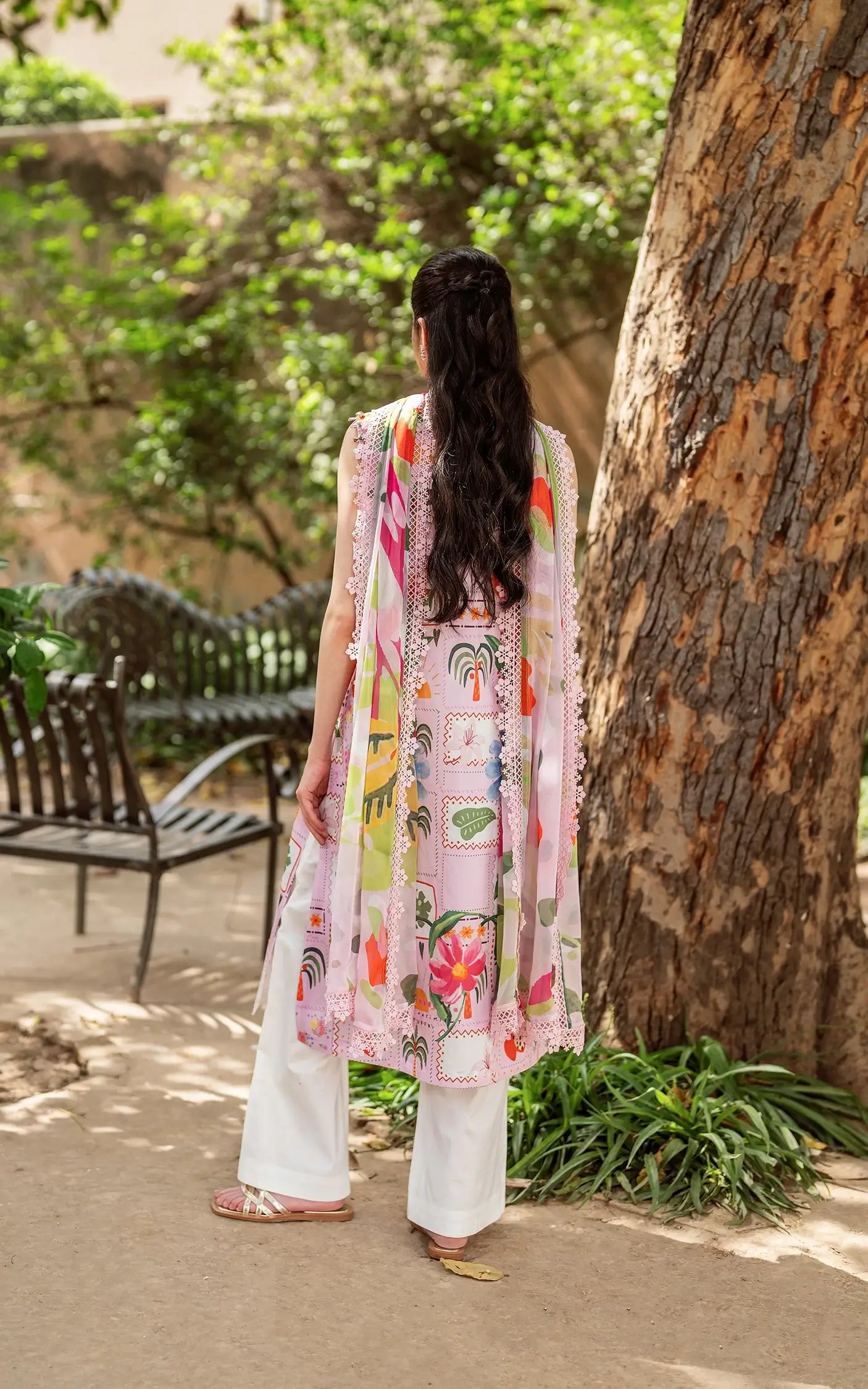 ASIFA NABEEL YAKIN YKL25-07