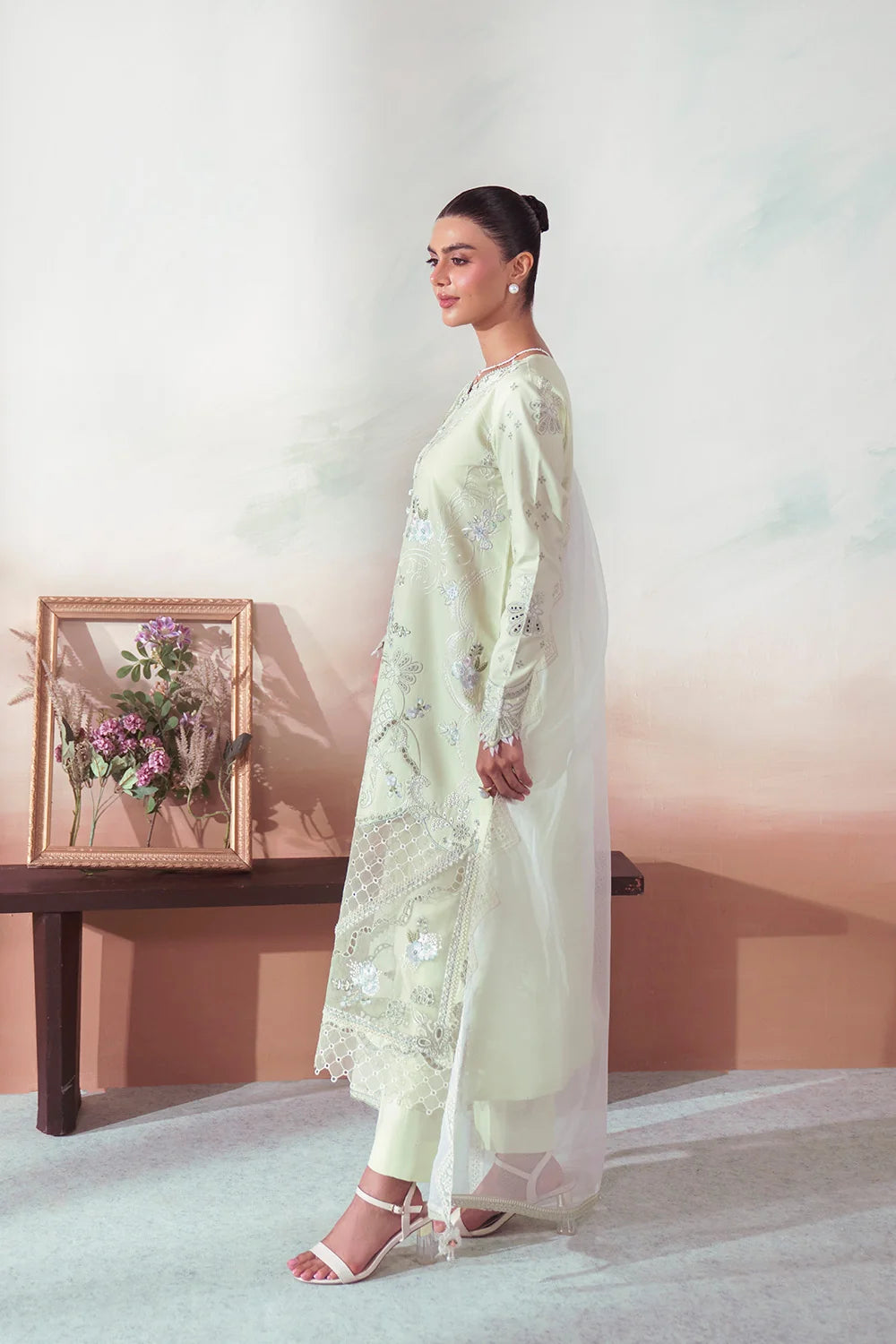 ZARIYA THE SUMMER CANVAS ZB-60122
