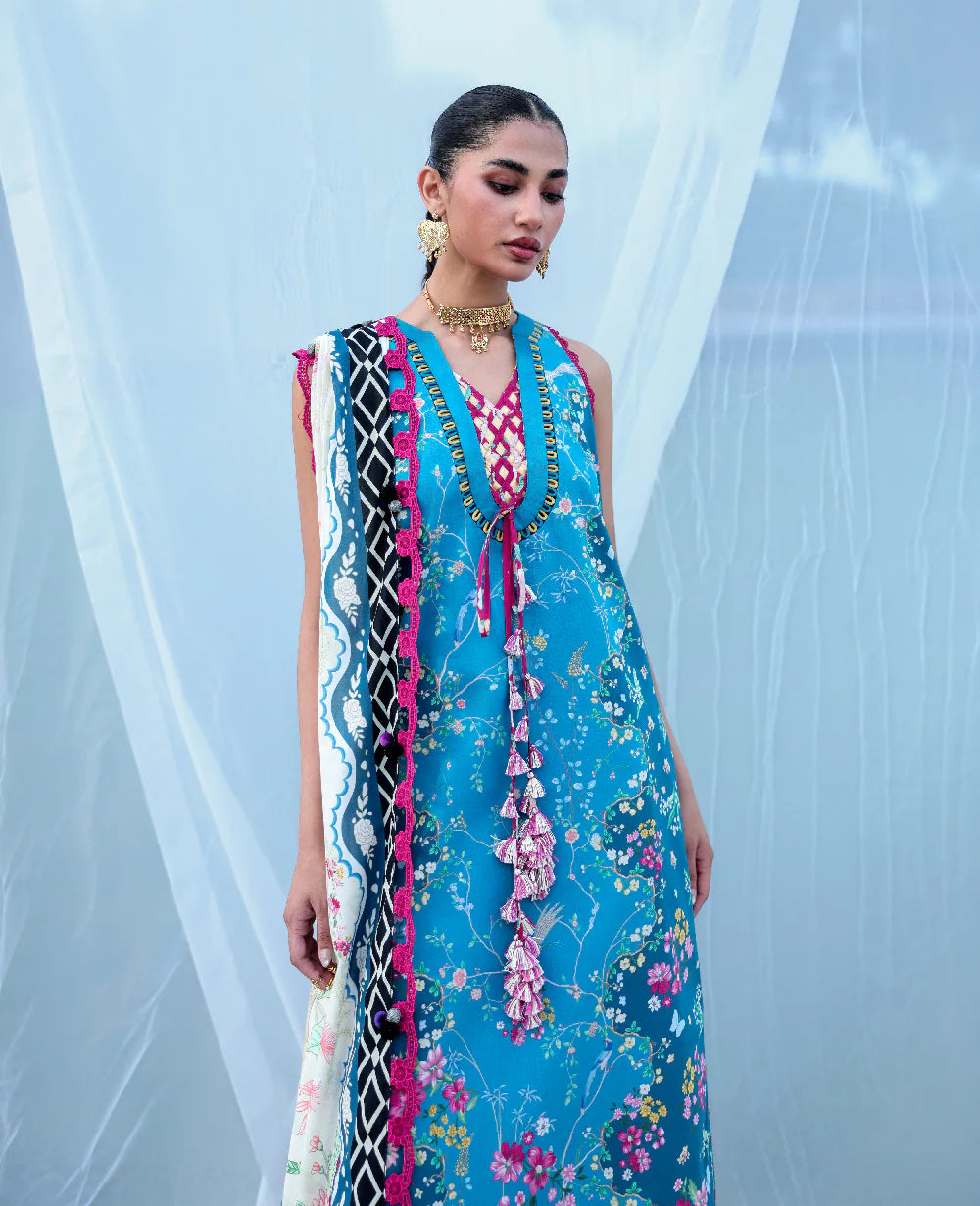 REPUBLIC NEOMA SUMMER ZARIYAH