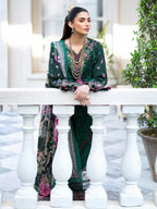 MAHNUR SOPHIE ZOYA