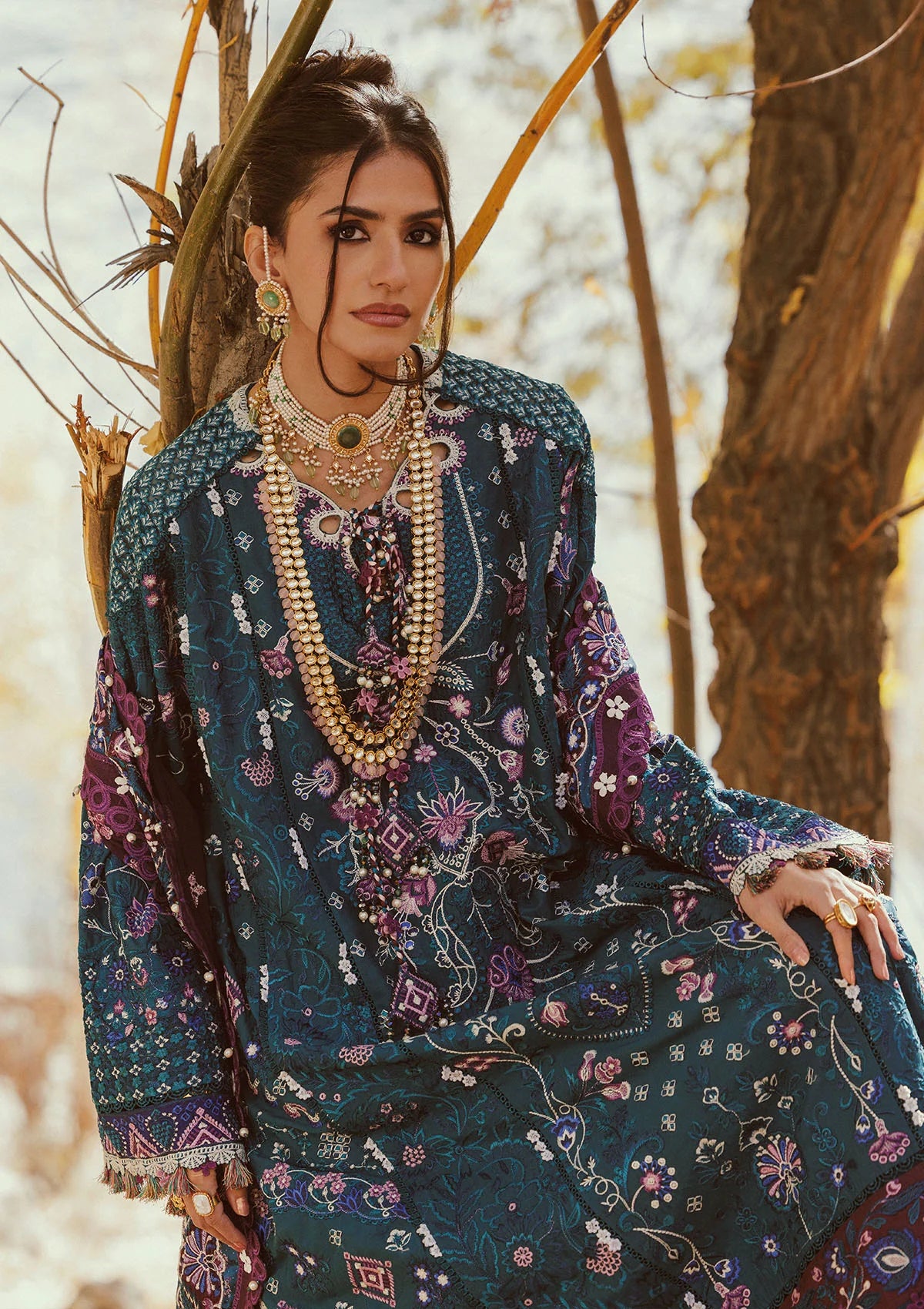 AIK LAWN  NAGAR D-02