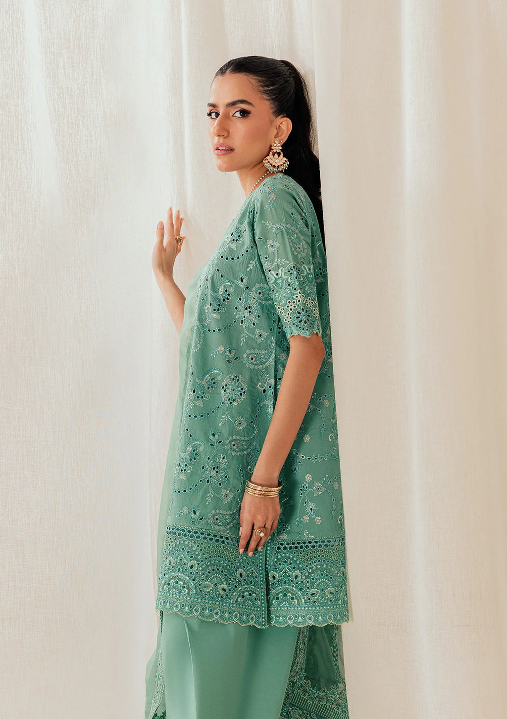 AIK LAWN B260-3A