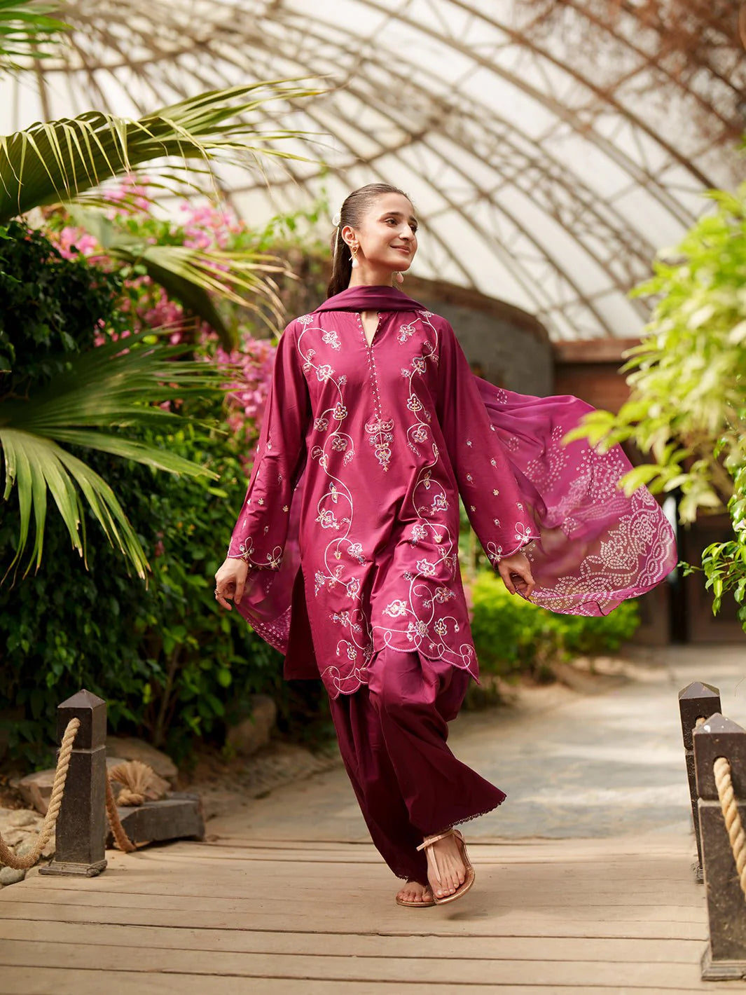 DEYAR THE GARDEN SUMMER EDIT BLOSSOM