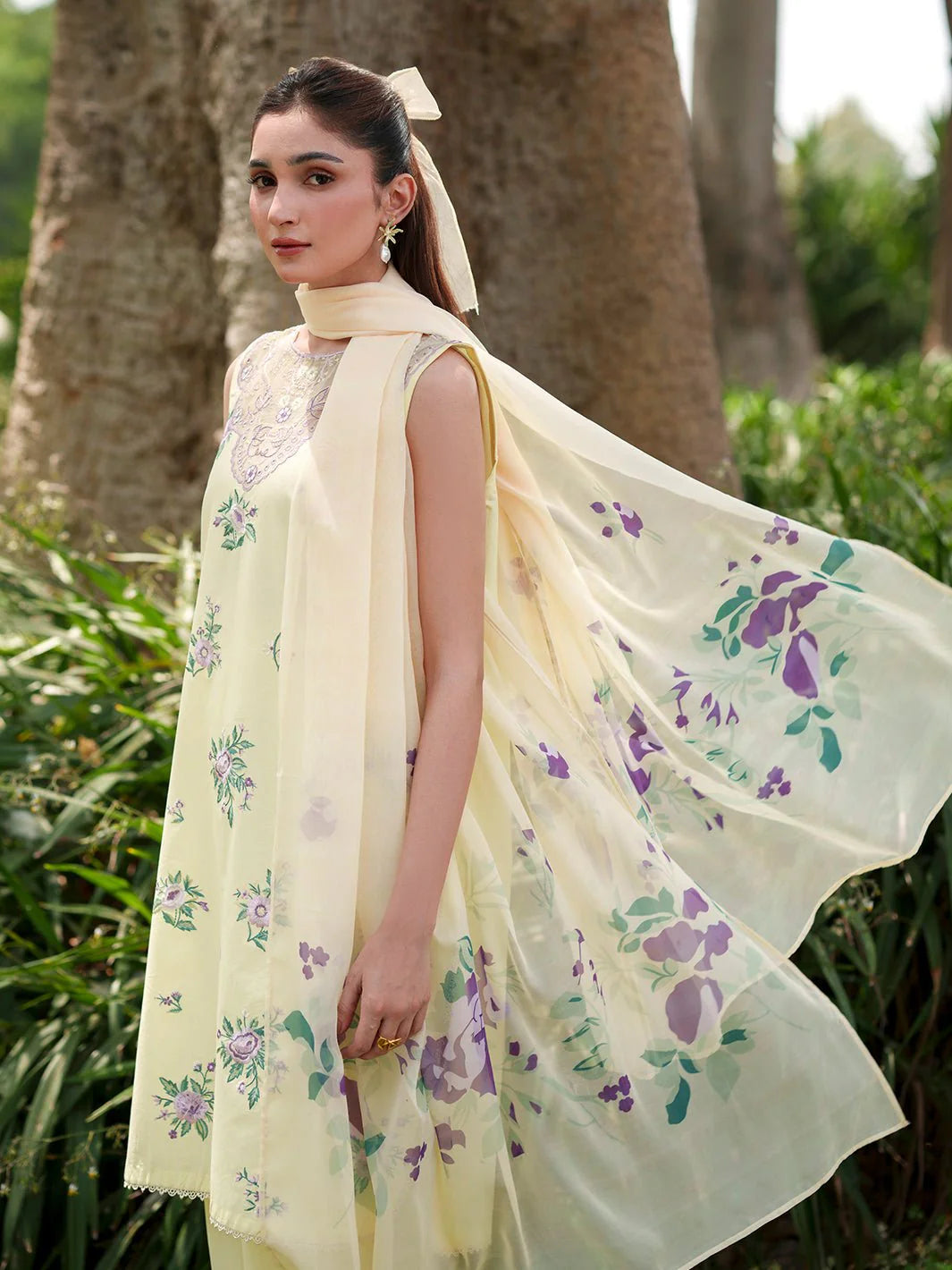 DEYAR THE GARDEN SUMMER EDIT BUTTERKISS