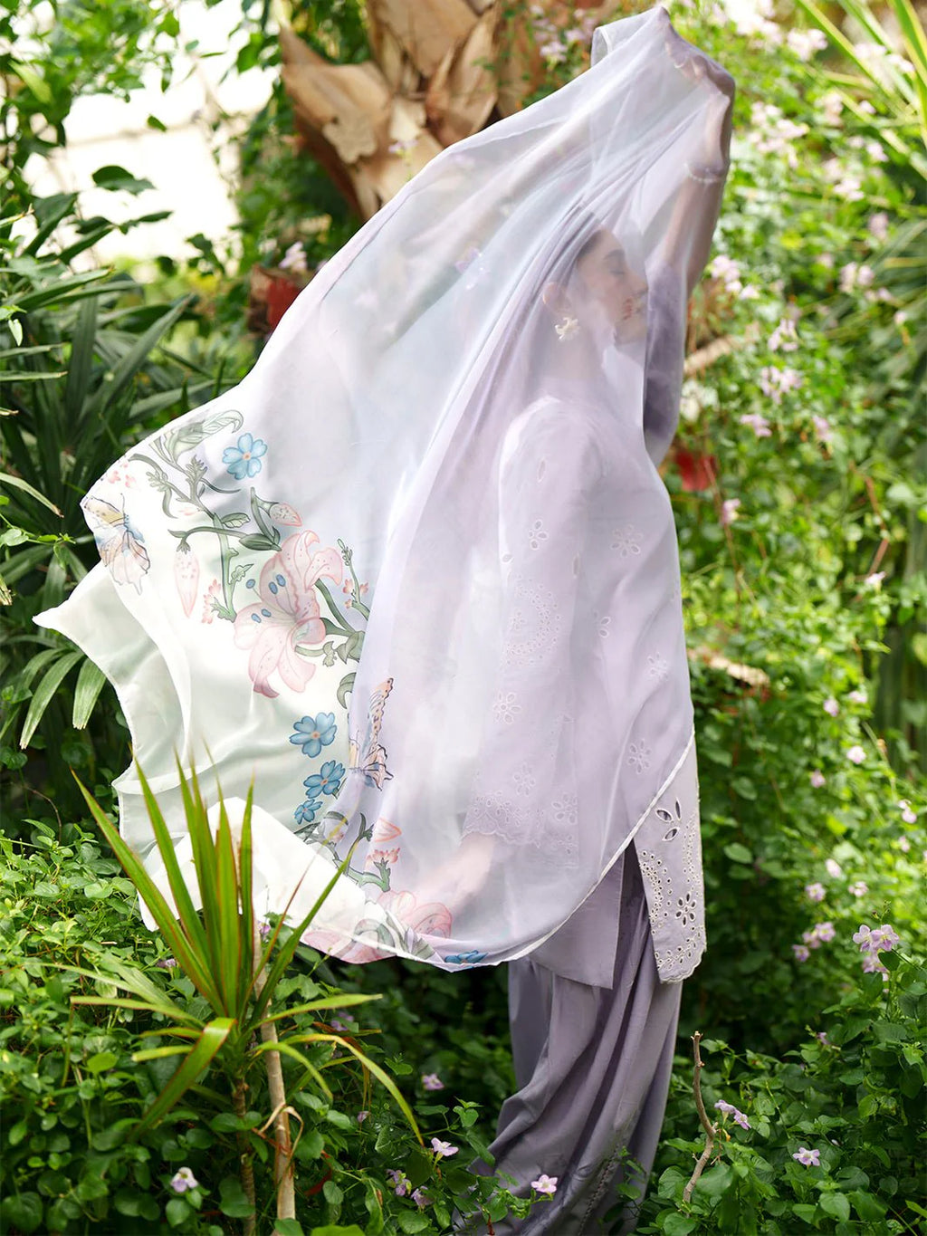 DEYAR THE GARDEN SUMMER EDIT DELIAS