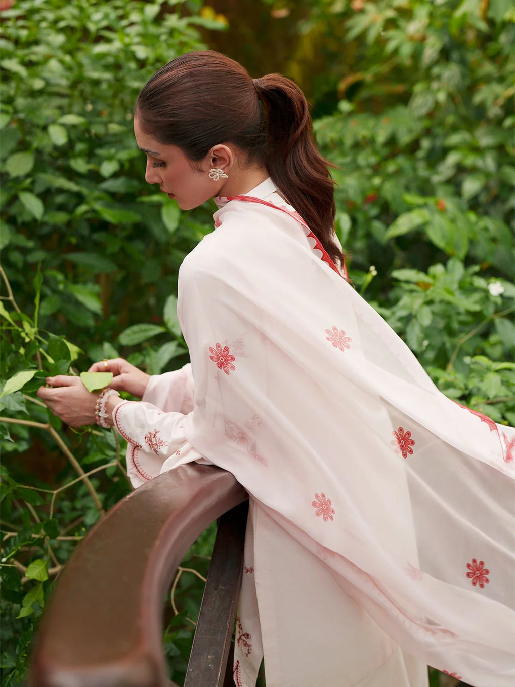 DEYAR THE GARDEN SUMMER EDIT ELARA
