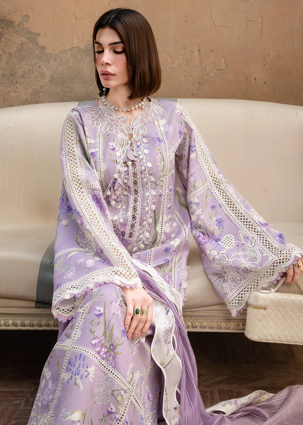 FLOW BY CRIMSON LAWN D-2B