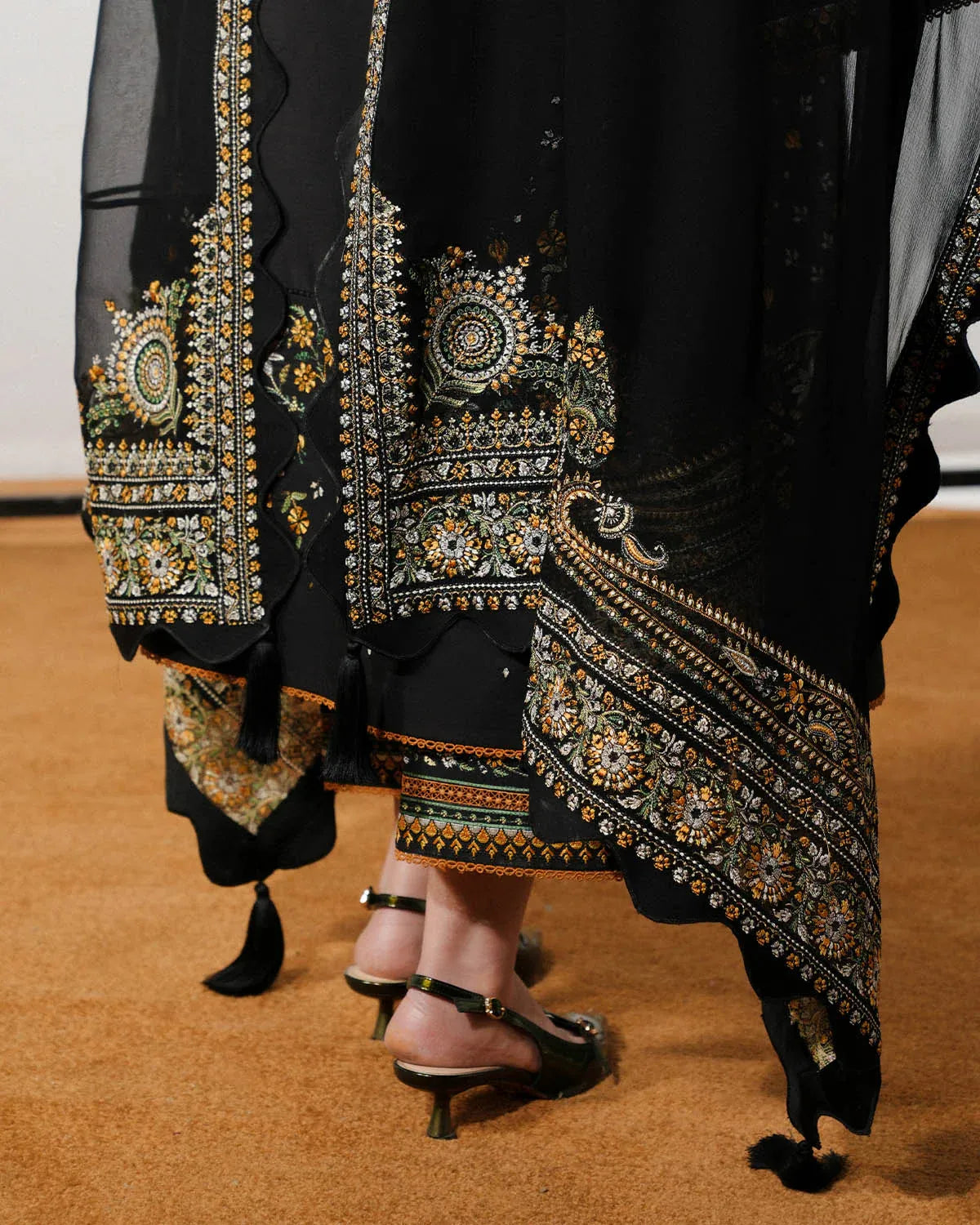 HUSSAIN REHAR JUGNU LAHORE RANI