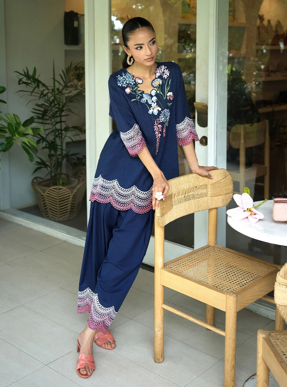 ZAINAB CHOTTANI FREESIA 2PC