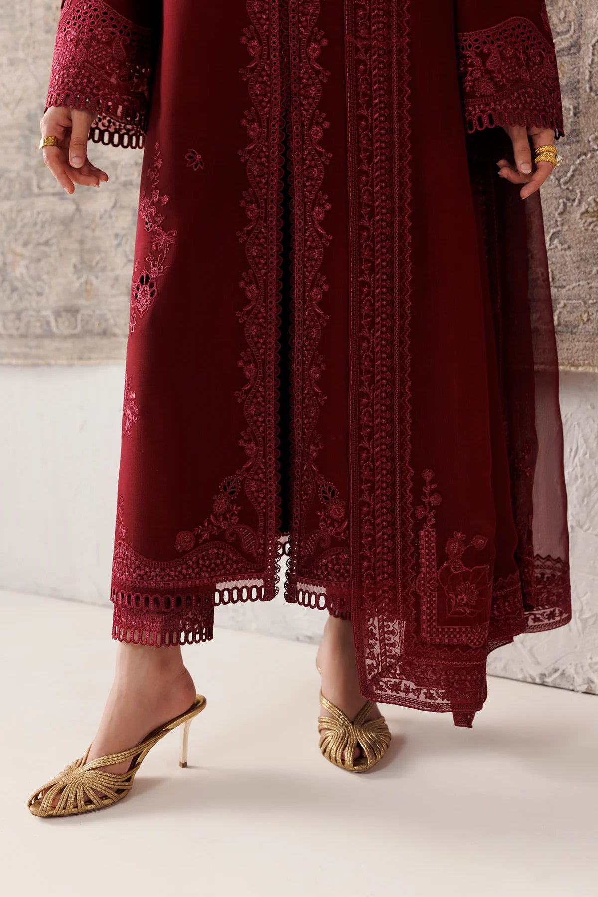QALAMKAR QLINE LINEN NEIRAH