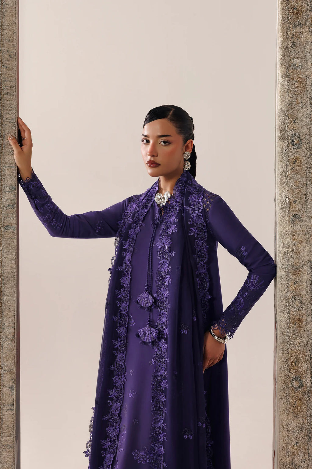 QALAMKAR QLINE LINEN ZEEMAL