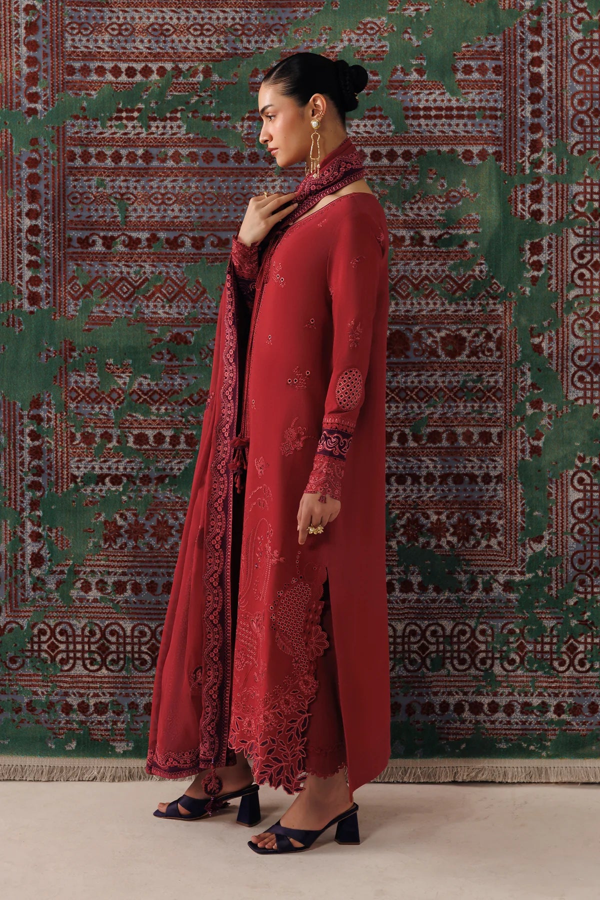 QALAMKAR QLINE LINEN ZAIRA