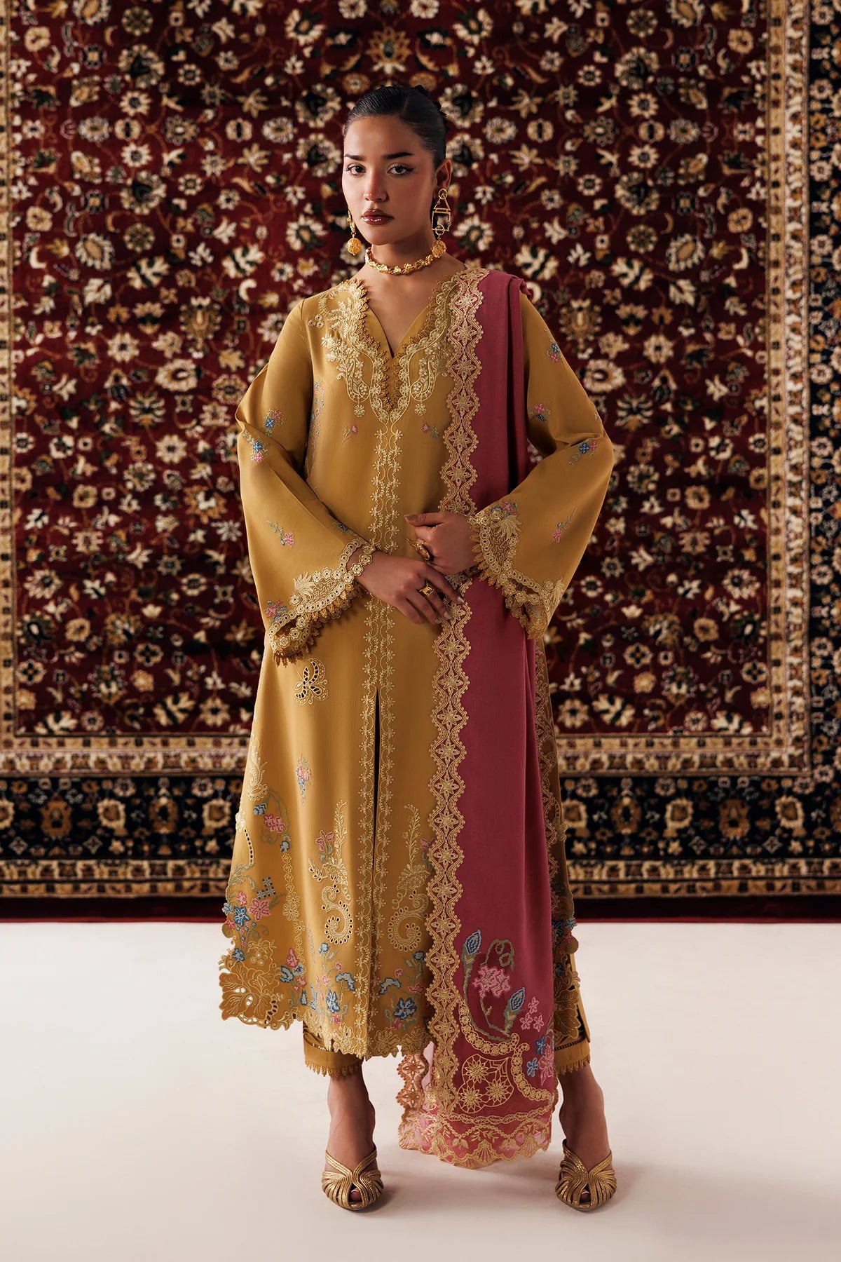 QALAMKAR QLINE LINEN NYRA