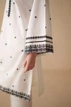 CROSS STITCH LUNAR IVORY