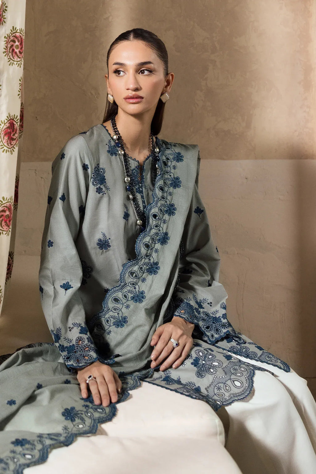 RAJBARI NISSA SUMMER CHIKANKARI D-10