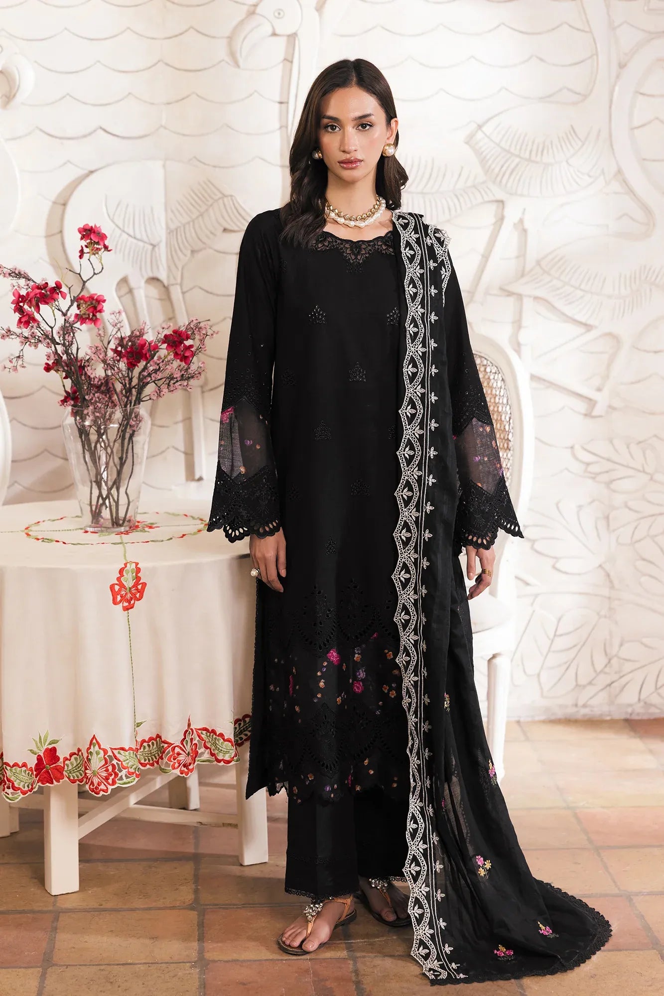RAJBARI NISSA SUMMER CHIKANKARI D-11