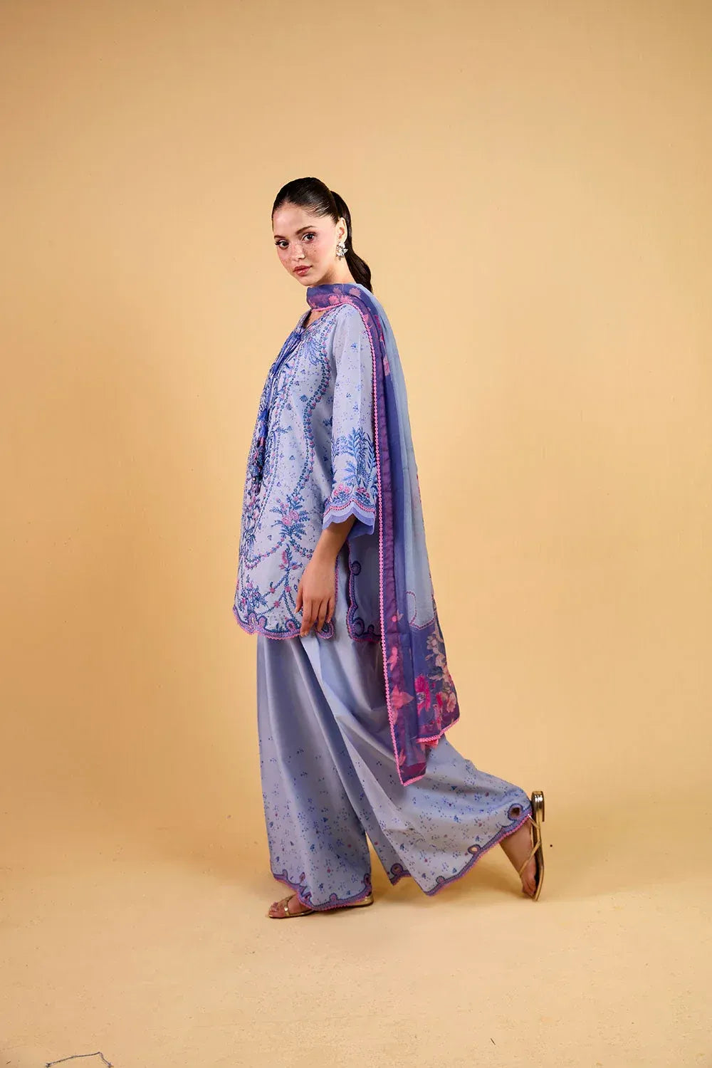 STITCHED BY CC SOBIA NAZIR VITAL D- 3A 3PC
