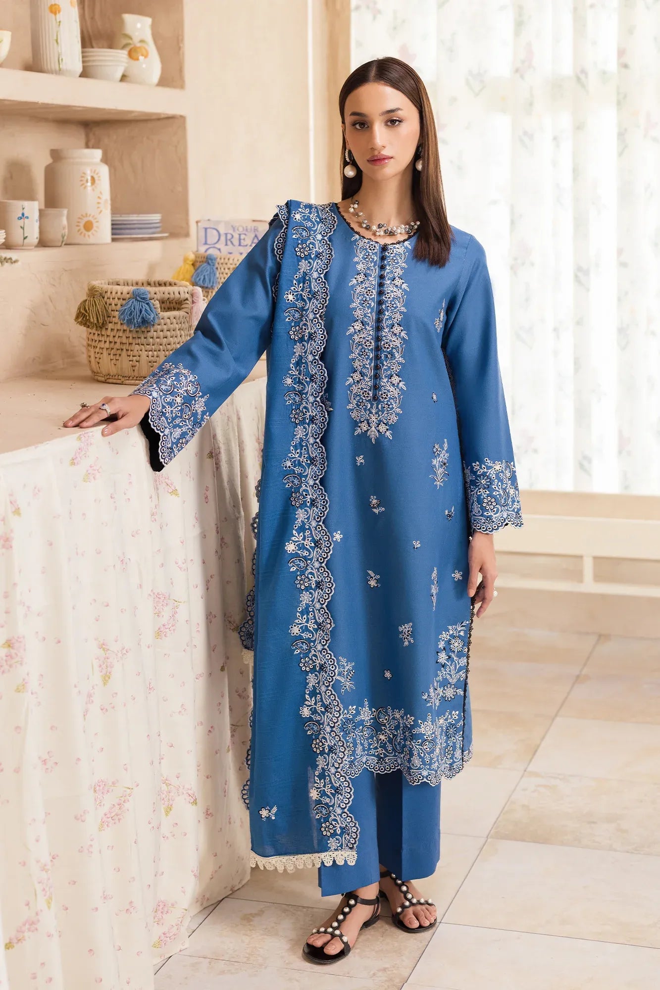 RAJBARI NISSA SUMMER CHIKANKARI D-07