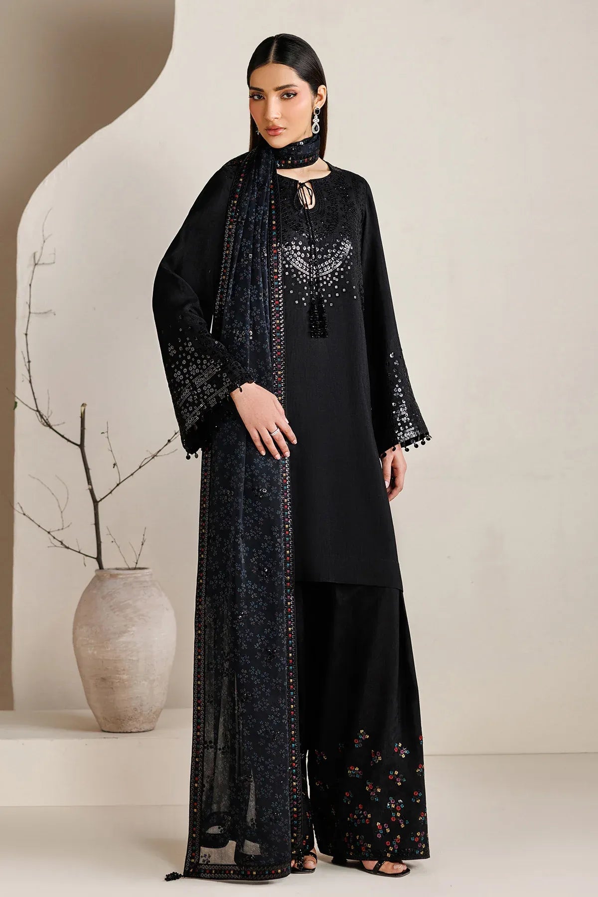 JAZMIN UR-7081