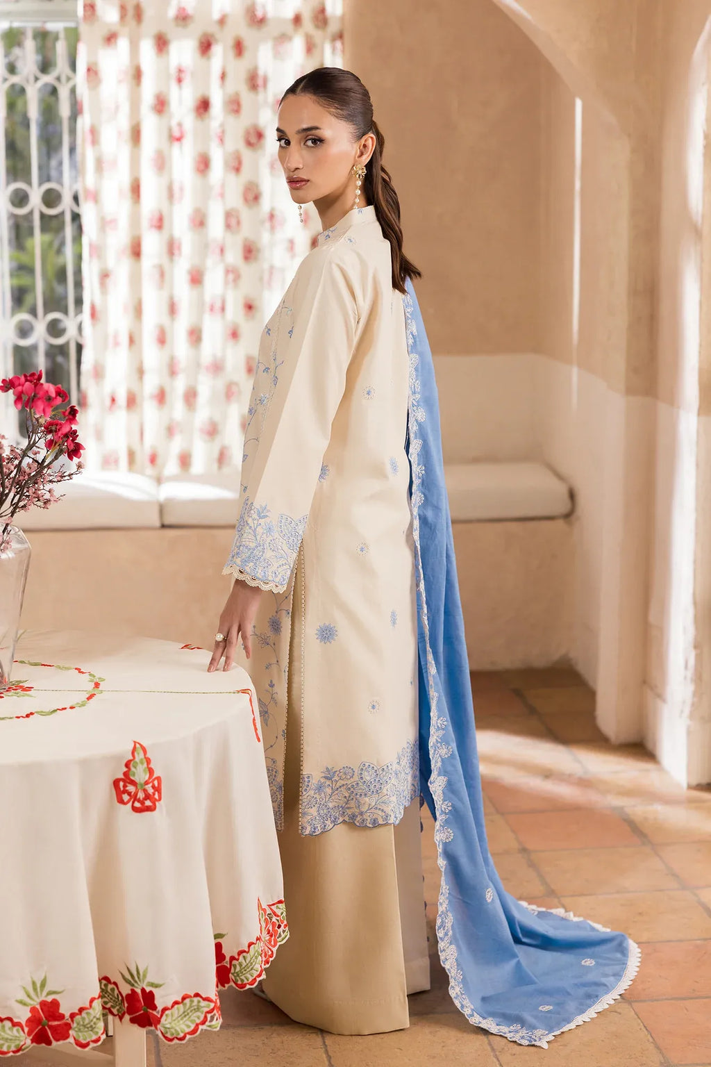 RAJBARI NISSA SUMMER CHIKANKARI D-02