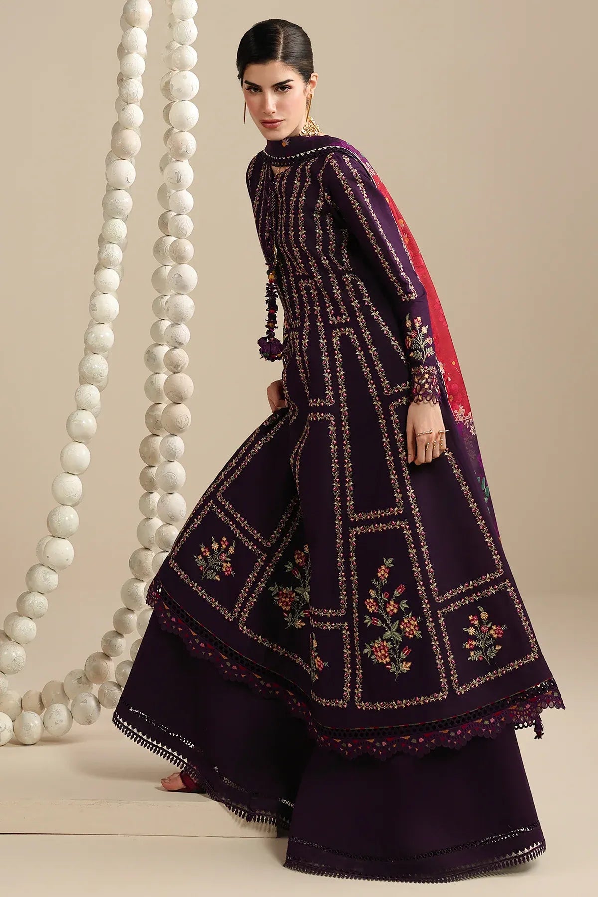 JAZMIN IRIS LUXURY LAWN IL26-D06