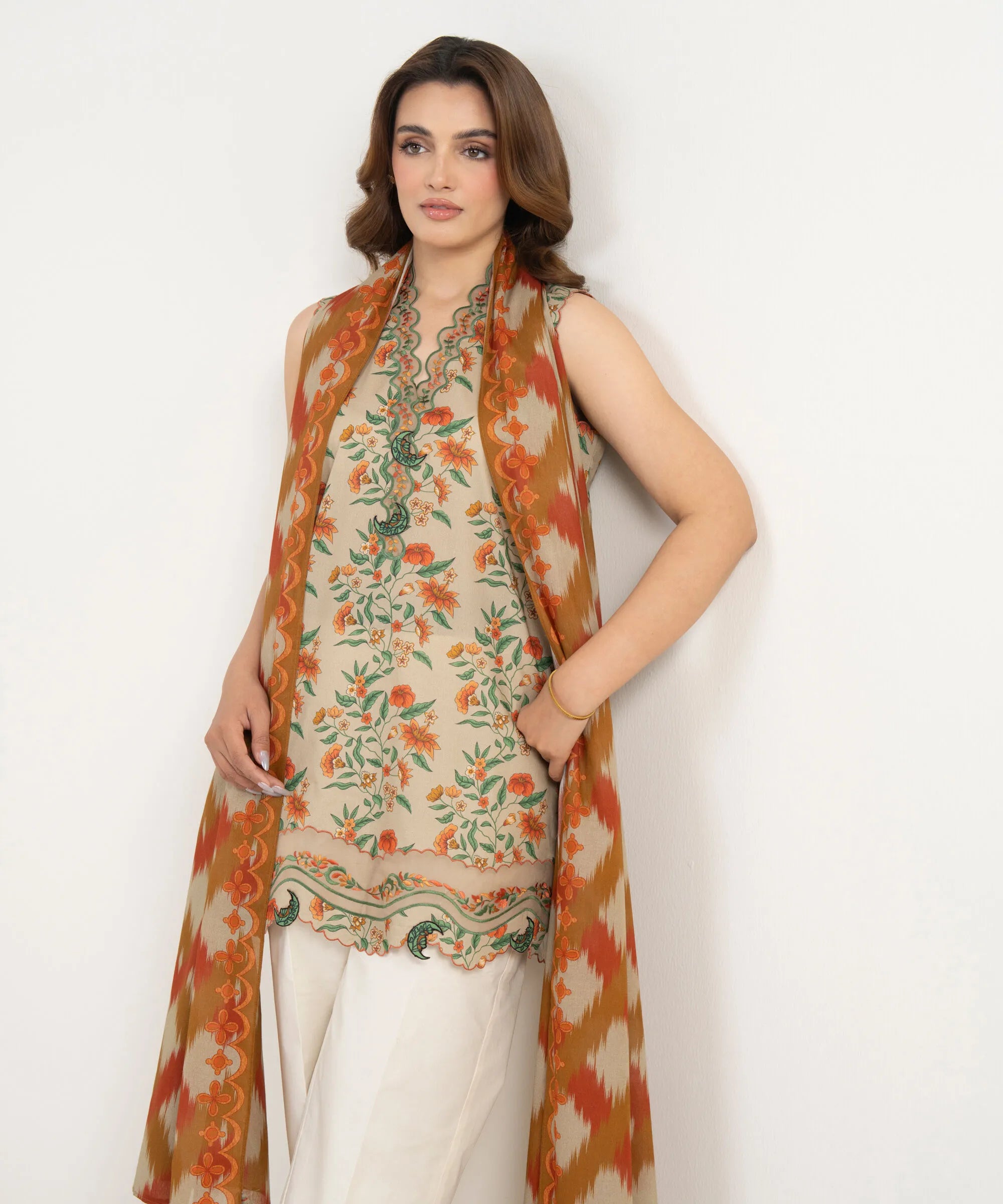 SAPPHIRE PRINTED LAWN U2DE-DYS26V3-48 2PC