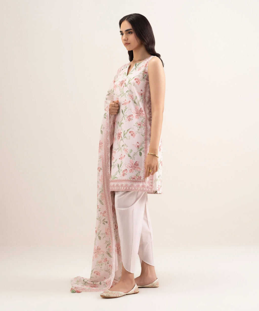 SAPPHIRE PRINTED LAWN U2D-DDS26V3-58 3PC