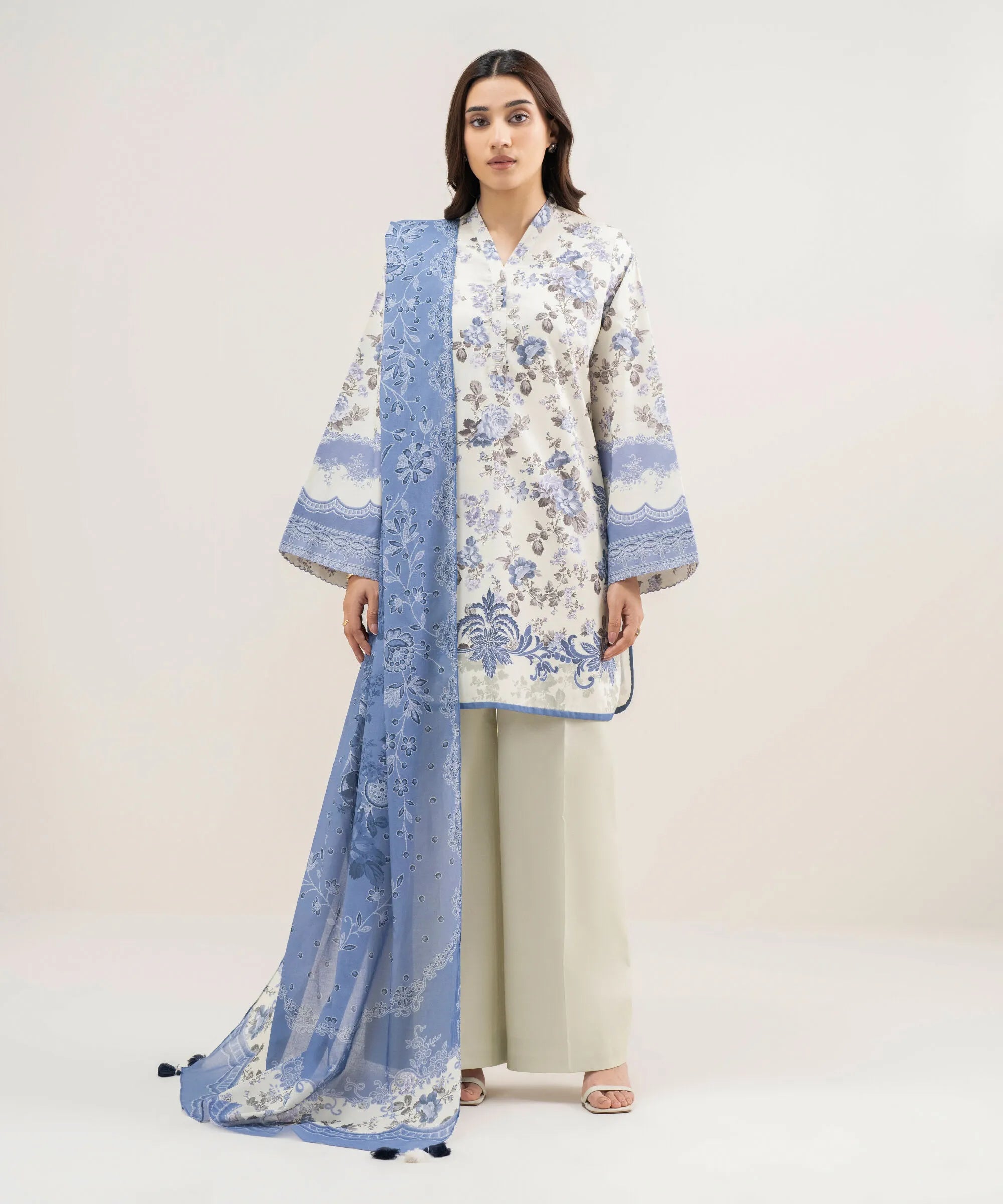 SAPPHIRE PRINTED LAWN U2D-DYS26V3-62 2PC